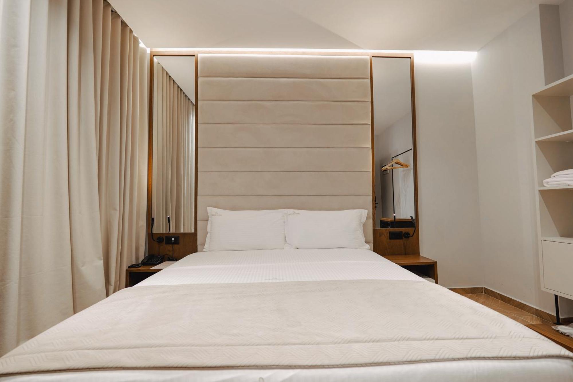 Duka'S Hotel Ksamil Dış mekan fotoğraf